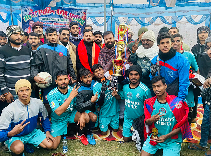 prize distribution ceremony by CMD Ajay Kumar Singh